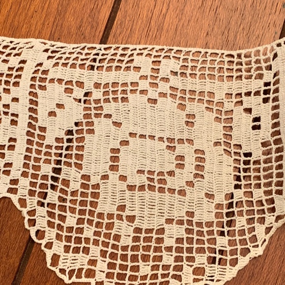 Lace Trim Handmade White Antique - Picture 2 of 10